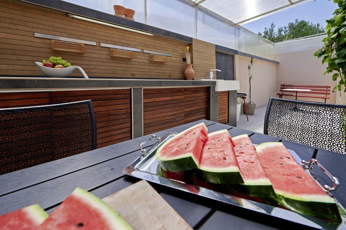 Smuketa In Trogir Haus Fuer 4 Personen Villa Eksteriør billede